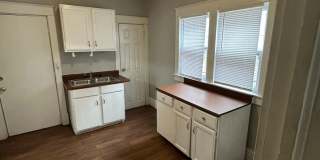 3 bedroom 1 bath Gallery 6