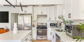 6029 Eleanor Gallery 47