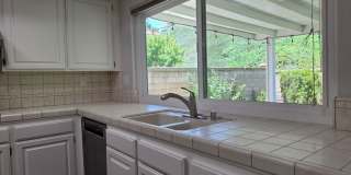 27351 Allariz Gallery 12