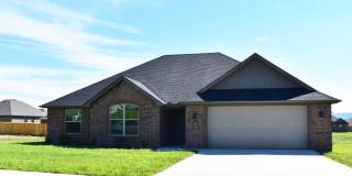 4 Bedroom Home in Prairie Grove!!! Gallery 1
