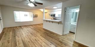 5708 Tujunga Ave. Gallery 7
