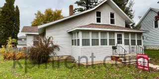 621 Oak Street Gallery 1