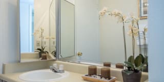 Promontory Apartment Homes Gallery 28