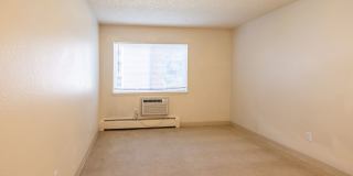 1301 30th St. Gallery 72