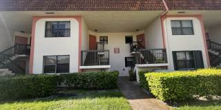 842 NE 209th St #103 Gallery 1