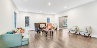 450 Wells Avenue Gallery 9