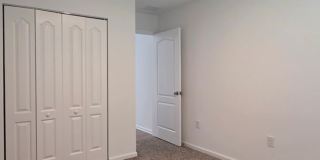 Beautiful 4 Bedroom in desirable Grand Reserve Community Gallery 14