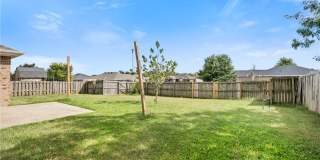 1002 Applewood Circle Gallery 25