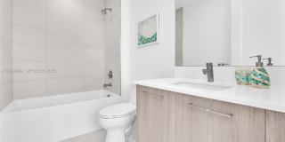 151 N Seabreeze Blvd Gallery 41