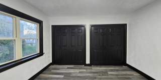 Charming 4 Bedroom 1 Bathroom Home for Rent! Gallery 23