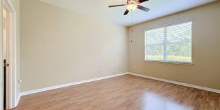7434 SURREY PINES Drive Gallery 21