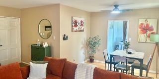 Charming 1BR Duplex in Los Angeles Gallery 3
