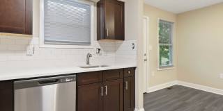 1205 Wilcox St Gallery 9