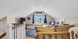 320 New York Boulevard Gallery 66