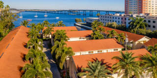 Riverwalk Apartments Gallery 33