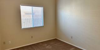 ****NOW AVAILABLE*** Bed 2 Bath with SPARKLING POOL near 40th St & Chandler Blvd ***Kyrene Schools*** Gallery 15