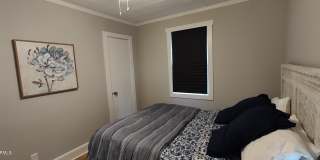 607 Waight Street Gallery 16