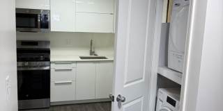 Newly renovated 2 bed next to Huntington Circle! Gallery 6
