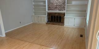 $3850.00 3 Bedroom 2.5 Bath Modern Style Home in Kirkland Gallery 9