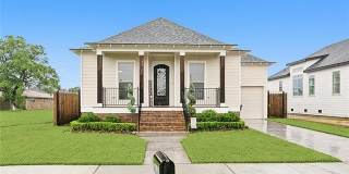 8541 VICTORY Drive Gallery 1