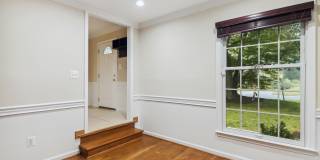 5 BR 4.5 BA home with inground heated pool and extensive hardscape! Gallery 25