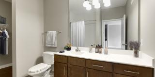 Be @ Axon Green Gallery 13