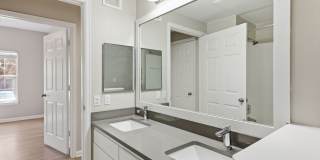 Haven 124 at Eastlake Station Gallery 9