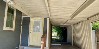 107 N Gillette Ave Gallery 3