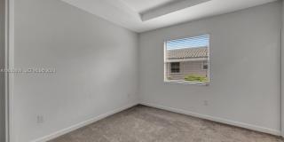 1857 SE 26th Ter Gallery 19
