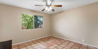 Maintained Mesa rental offering comfort, convenience, and easy access to everything the East Valley has to offer! Gallery 13