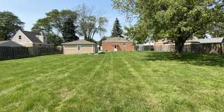 2171 LAURA Lane Gallery 21