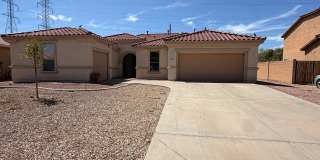 Spacious 3 Bedroom Single Story Peoria With A 3 Car Garage Spacious 3 Bedroom Single Story Peoria With A 3 Car Garage Gallery 1