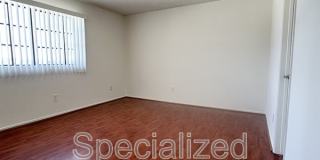 1034 Thompson Avenue Gallery 8