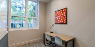 One Plantation Gallery 33