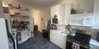 1450 Newton St NW - 4 Gallery 2