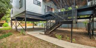 Renovated 6bed/3bath Close to Campus! Gallery 40