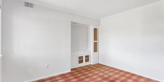 61 Purcell Dr - 3 bedroom | 3 bath | Single family home Gallery 5