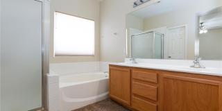 2598 HIGHLAND CLIFF Drive Gallery 23
