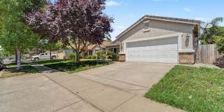 4 bedroom 2 bath home located in Yuba City 4 bedroom 2 bath home located in Yuba City Gallery 3