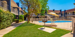 Monterey Manor Apartments Gallery 11