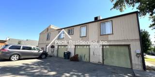 Spacious Elk Grove 3bd/2ba Triplex with Backyard Gallery 14