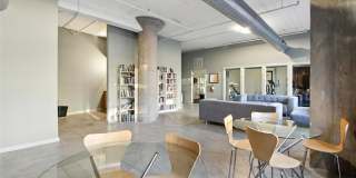 1627 Locust Street Gallery 40