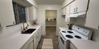 West Royal Apartments Gallery 18