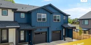 STUNNING 3 Bed / 2.5 Bath Brand New Townhome!! Gallery 1