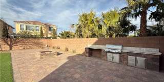 11758 Bradford Commons Drive Gallery 32