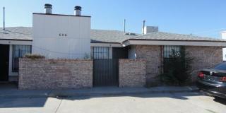 606 White Cliffs Drive Gallery 1