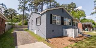 Solid brick duplex located in Forest Acres Gallery 37