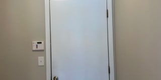 Updated, Spacious Brick Ranch in Great Neighbrorhood! Gallery 18