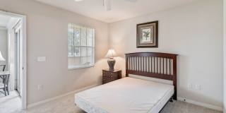 2/2 condo available now at the Villagio for annual lease Gallery 15