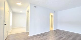 Tall Oaks Gallery 12